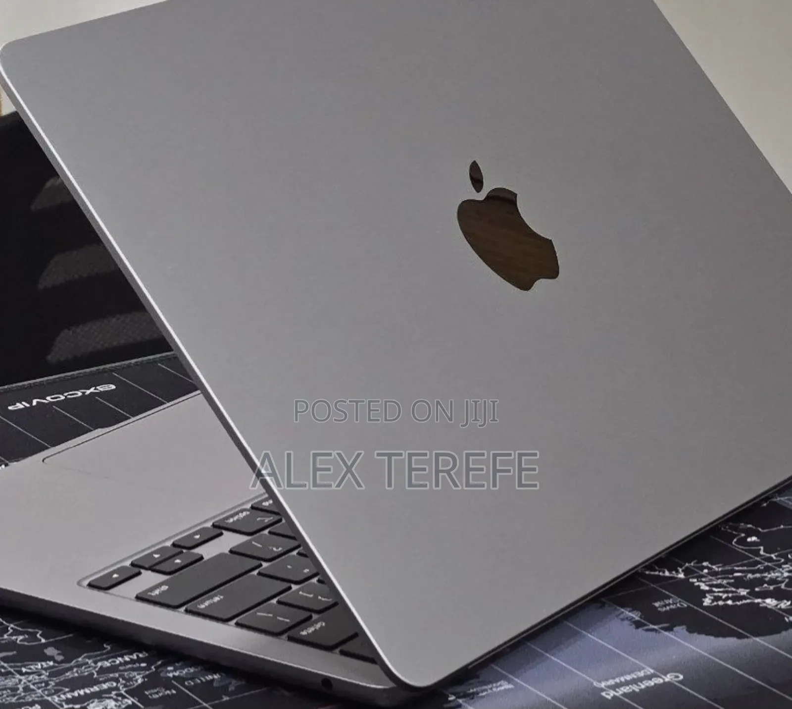 New Laptop Apple MacBook Air 2022 M2 16GB Apple M2 SSD 256GB