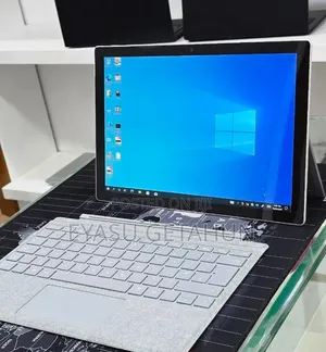New Laptop Microsoft Surface Pro 7+ 16GB Intel Core i5 SSD 256GB