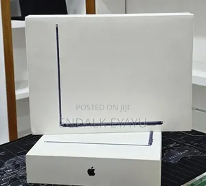 New Laptop Apple MacBook Air 2026 M5 16GB Apple M5 SSD 512GB