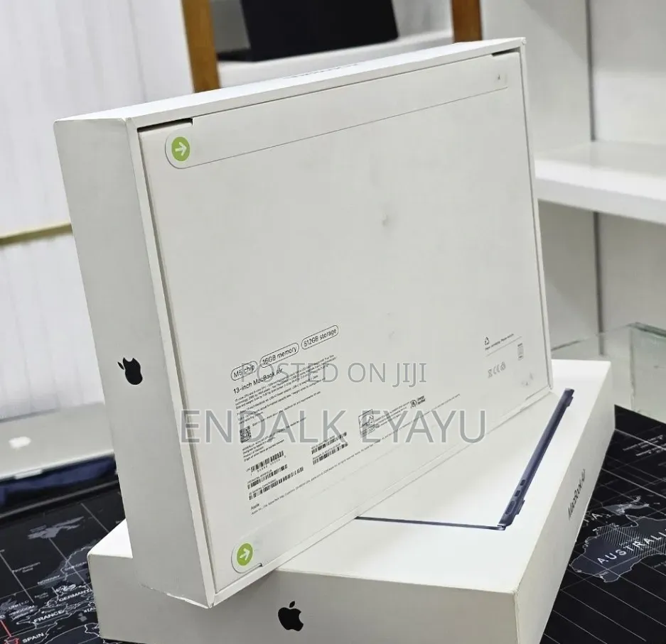 New Laptop Apple MacBook Air 2026 M5 16GB Apple M5 SSD 512GB