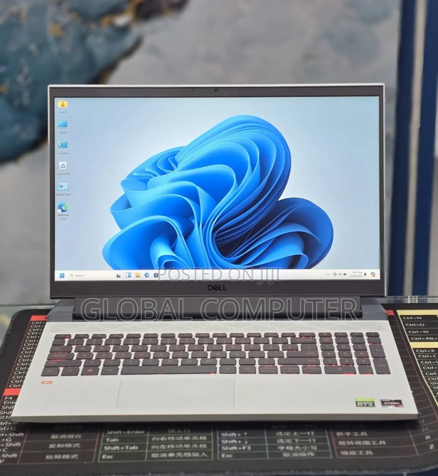 New Laptop Dell G15 5511 16GB AMD Ryzen 7 SSD 512GB