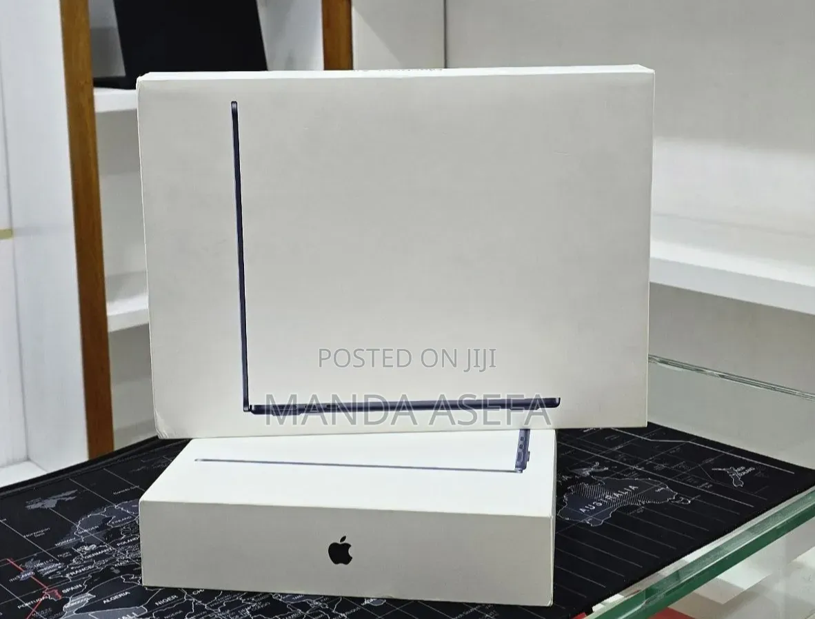 New Laptop Apple MacBook Air 2026 M5 16GB Apple M5 SSD 512GB