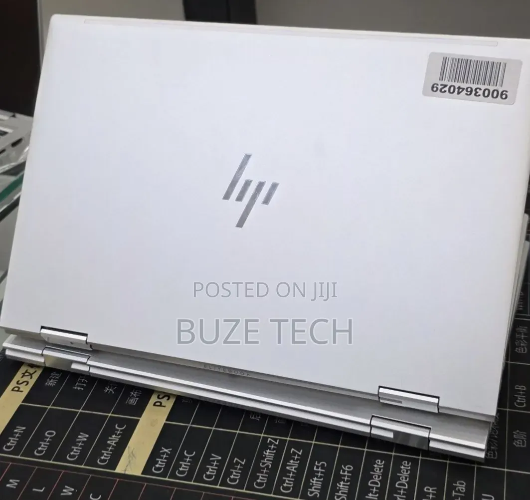 New Laptop HP EliteBook 830 G8 16GB Intel Core i5 SSD 512GB