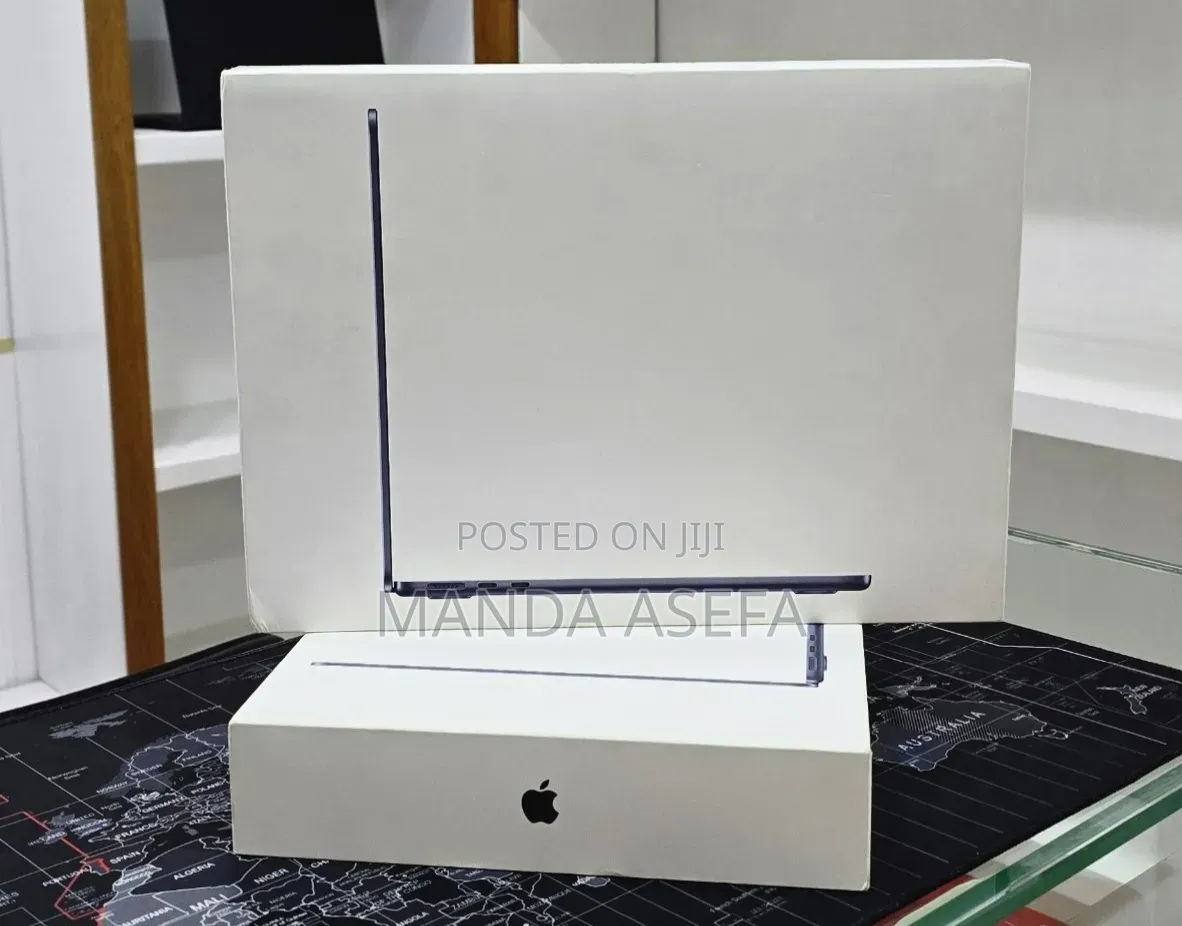 New Laptop Apple MacBook Air 2026 M5 16GB Apple M5 SSD 512GB