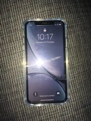 Apple iPhone XR 128 GB White