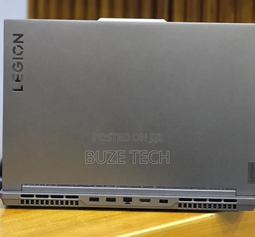 New Laptop Lenovo Legion 5 16GB AMD Ryzen 7 SSD 1T