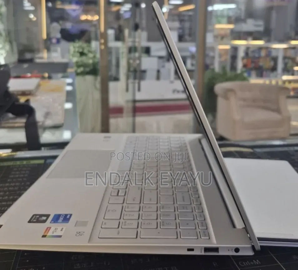 New Laptop HP Pavilion 15 16GB Intel Core i5 SSD 1T