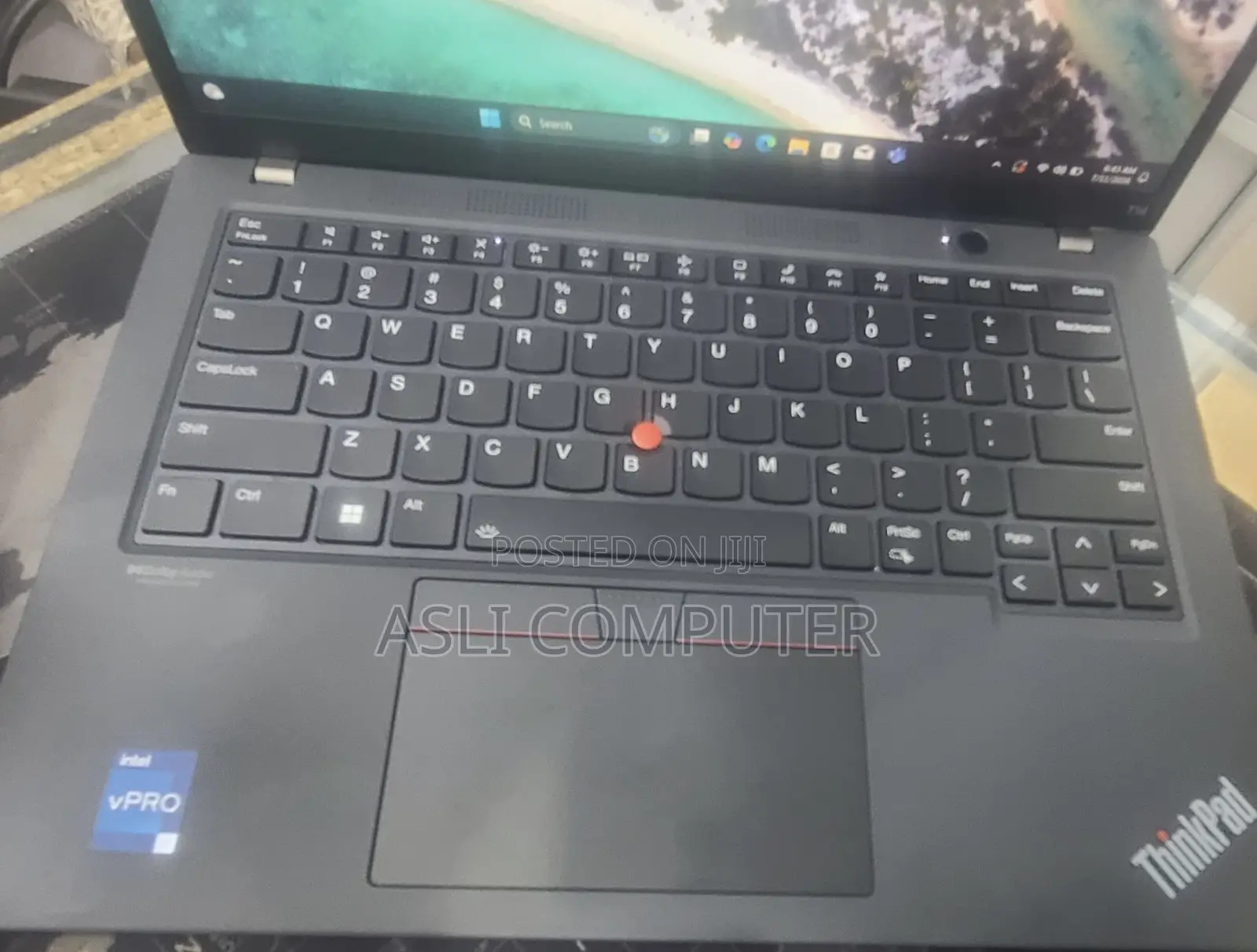 New Laptop Lenovo ThinkPad T14 16GB Intel Core i7 SSD 512GB