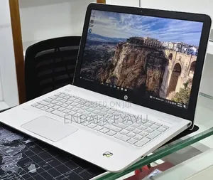 New Laptop HP Envy 15 12GB Intel Core i5 HDD+SSD 128GB