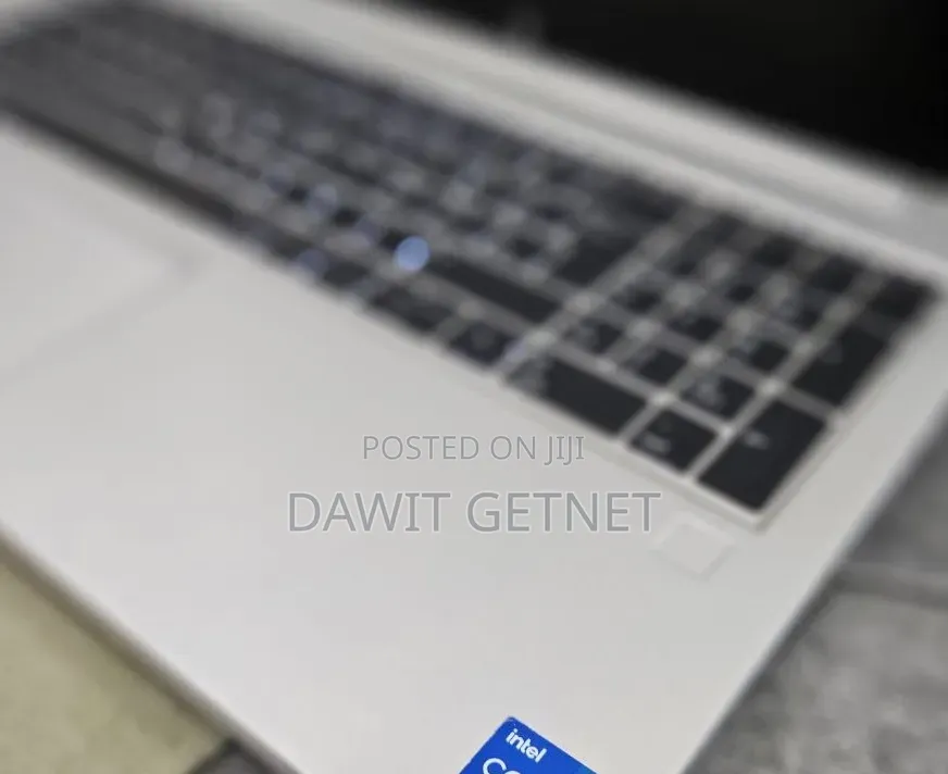 New Laptop HP EliteBook 840 16GB Intel Core i7 SSD 512GB
