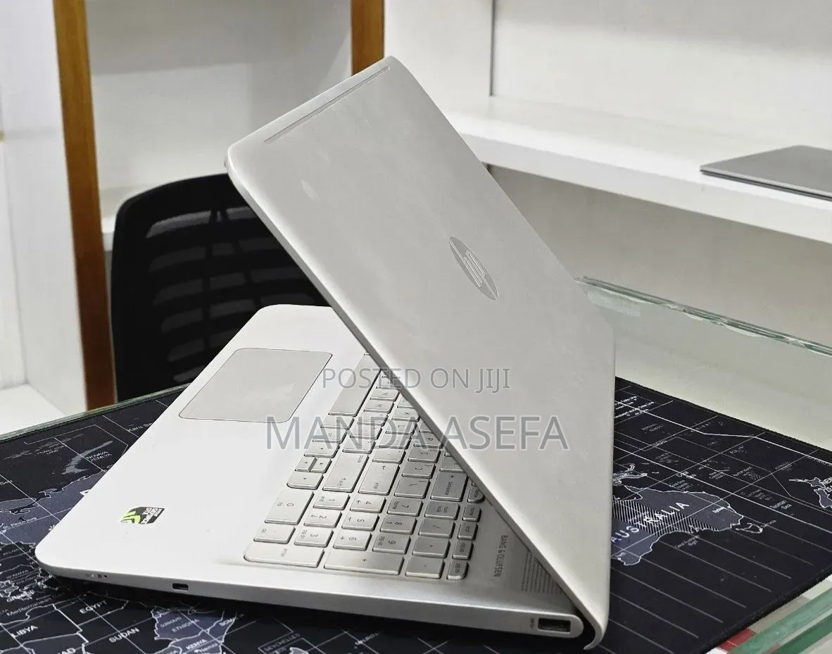 New Laptop HP Envy 15 12GB Intel Core i5 HDD+SSD 1T