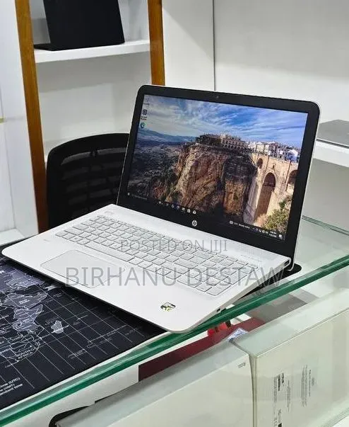 New Laptop HP Envy 15 12GB Intel Core i5 HDD+SSD 128GB