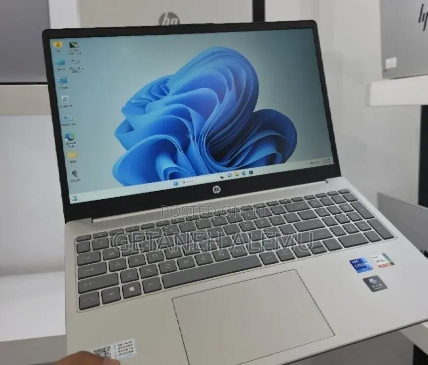 New Laptop HP Stream Notebook 16GB Intel Core i7 SSD 1T