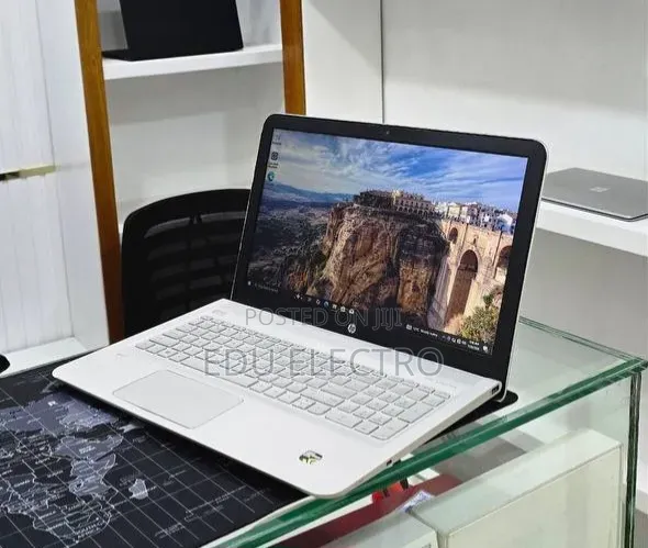 New Laptop HP Envy 6 12GB Intel Core i5 HDD 128GB
