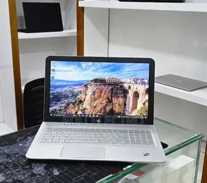 New Laptop HP Envy 6 12GB Intel Core i5 HDD 128GB