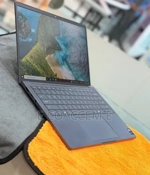 New Laptop Dell 16GB Intel Core Ultra 5 SSD 512GB
