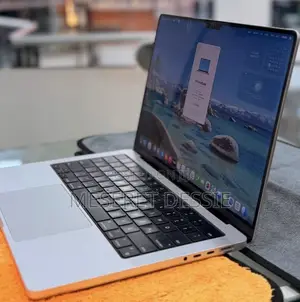 New Laptop Apple MacBook Pro 2023 M2 Pro 16GB Apple M4 Pro SSD 512GB