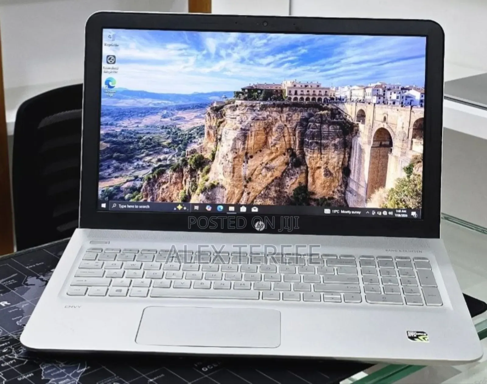 New Laptop HP Envy 15 8GB Intel Core i5 HDD+SSD 128GB
