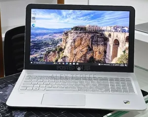 New Laptop HP Envy 15 8GB Intel Core i5 HDD+SSD 128GB