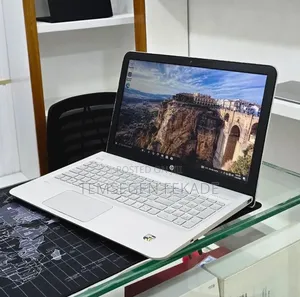 New Laptop HP Envy 15 12GB Intel Core i5 HDD+SSD 1T