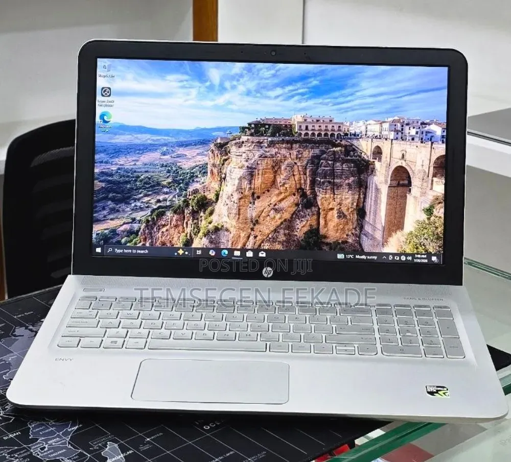 New Laptop HP Envy 15 12GB Intel Core i5 HDD+SSD 1T