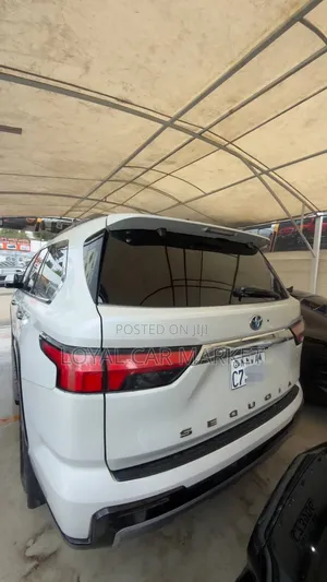 Toyota Sequoia 2023 Gray
