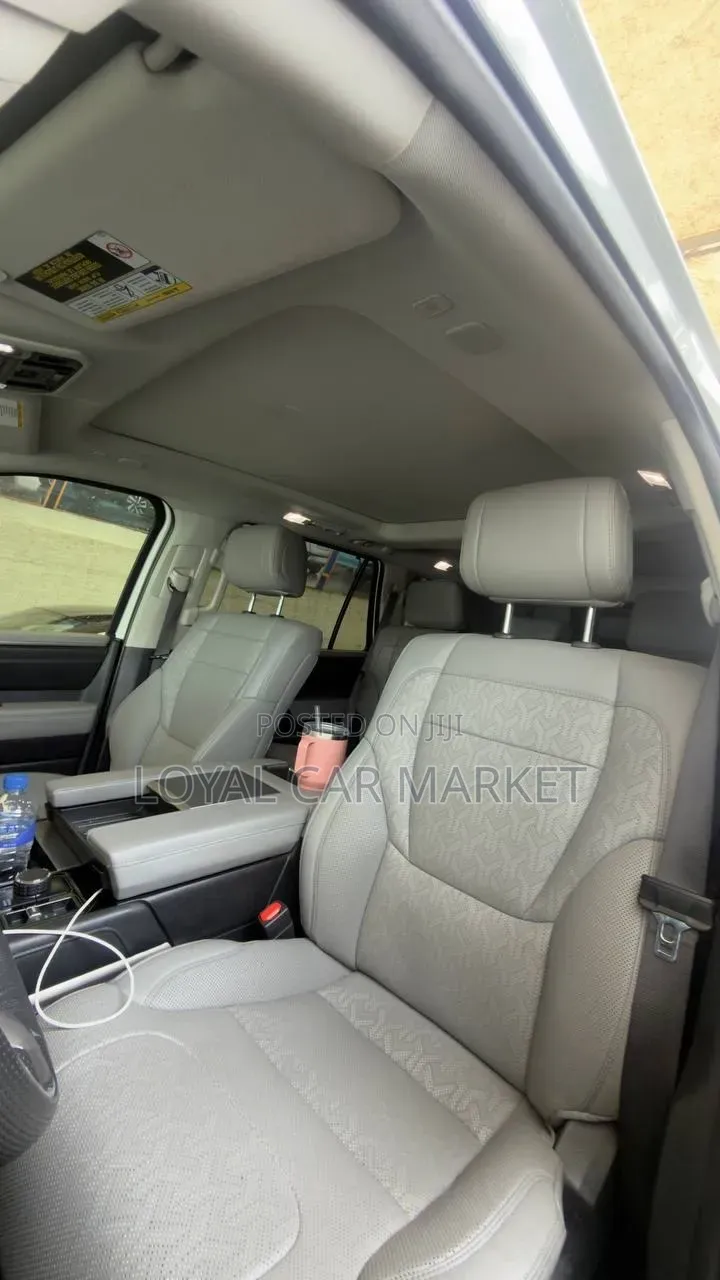 Toyota Sequoia 2023 Gray