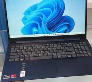 New Laptop Lenovo Ideapad 3 8GB Intel Core i7 SSD 256GB