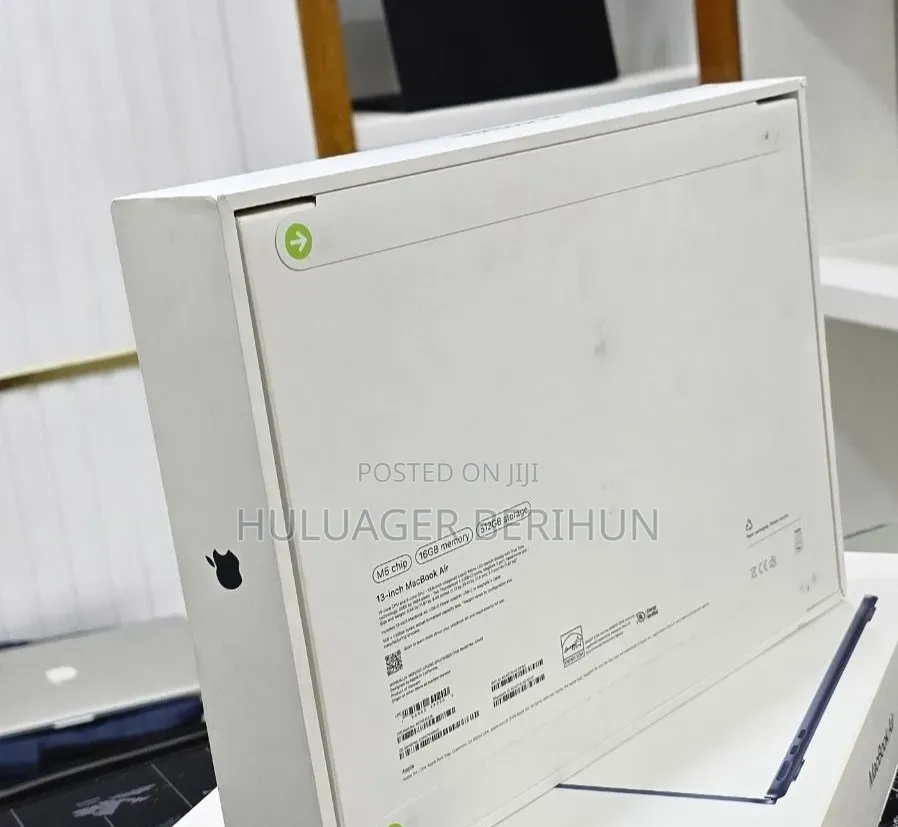 New Laptop Apple MacBook Air 2026 M5 16GB Apple M5 SSD 512GB
