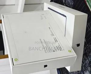 New Laptop Apple MacBook Air 2026 M5 16GB Apple M5 SSD 512GB