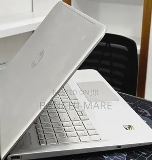 New Laptop HP Envy 15 12GB Intel Core i5 SSD 128GB