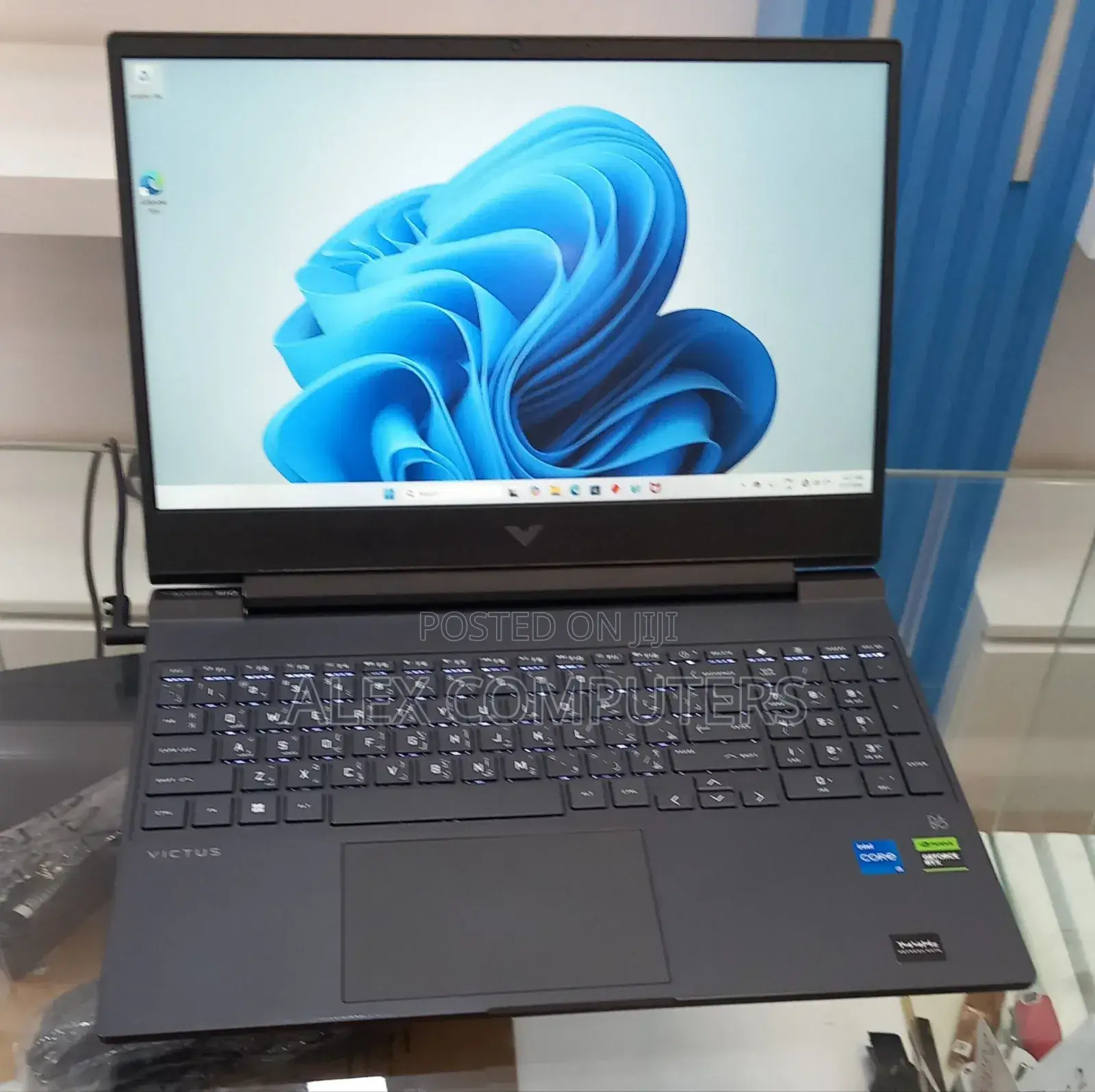 New Laptop HP Victus 15 16GB Intel Core i5 SSD 512GB