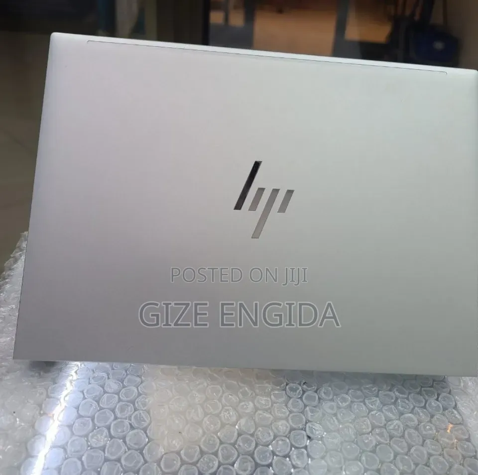 New Laptop HP EliteBook 830 G9 16GB Intel Core i5 SSD 512GB