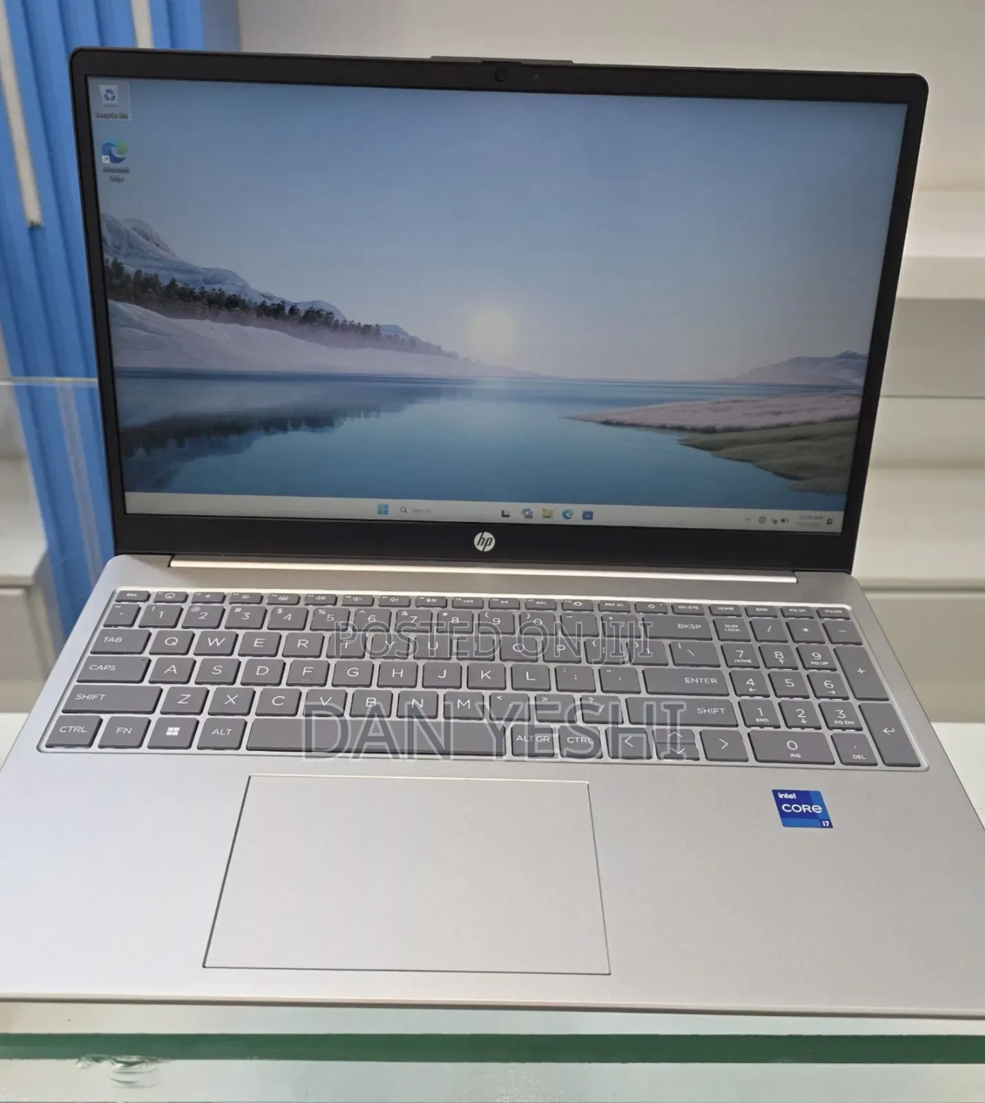 New Laptop HP Stream Notebook 16GB Intel Core i7 SSD 1T