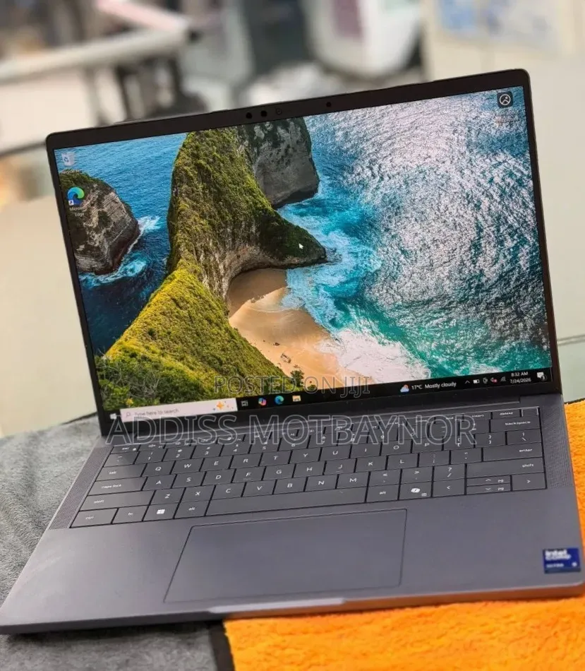 New Laptop Dell Pro 14 8GB Intel Core Ultra 5 SSD 256GB