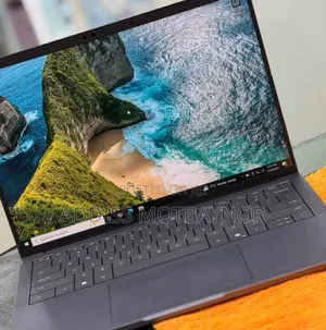 New Laptop Dell Pro 14 8GB Intel Core Ultra 5 SSD 256GB