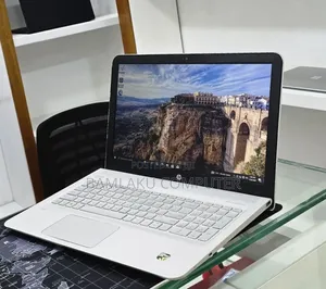 New Laptop HP Envy 15 12GB Intel Core i5 HDD+SSD 1.5T