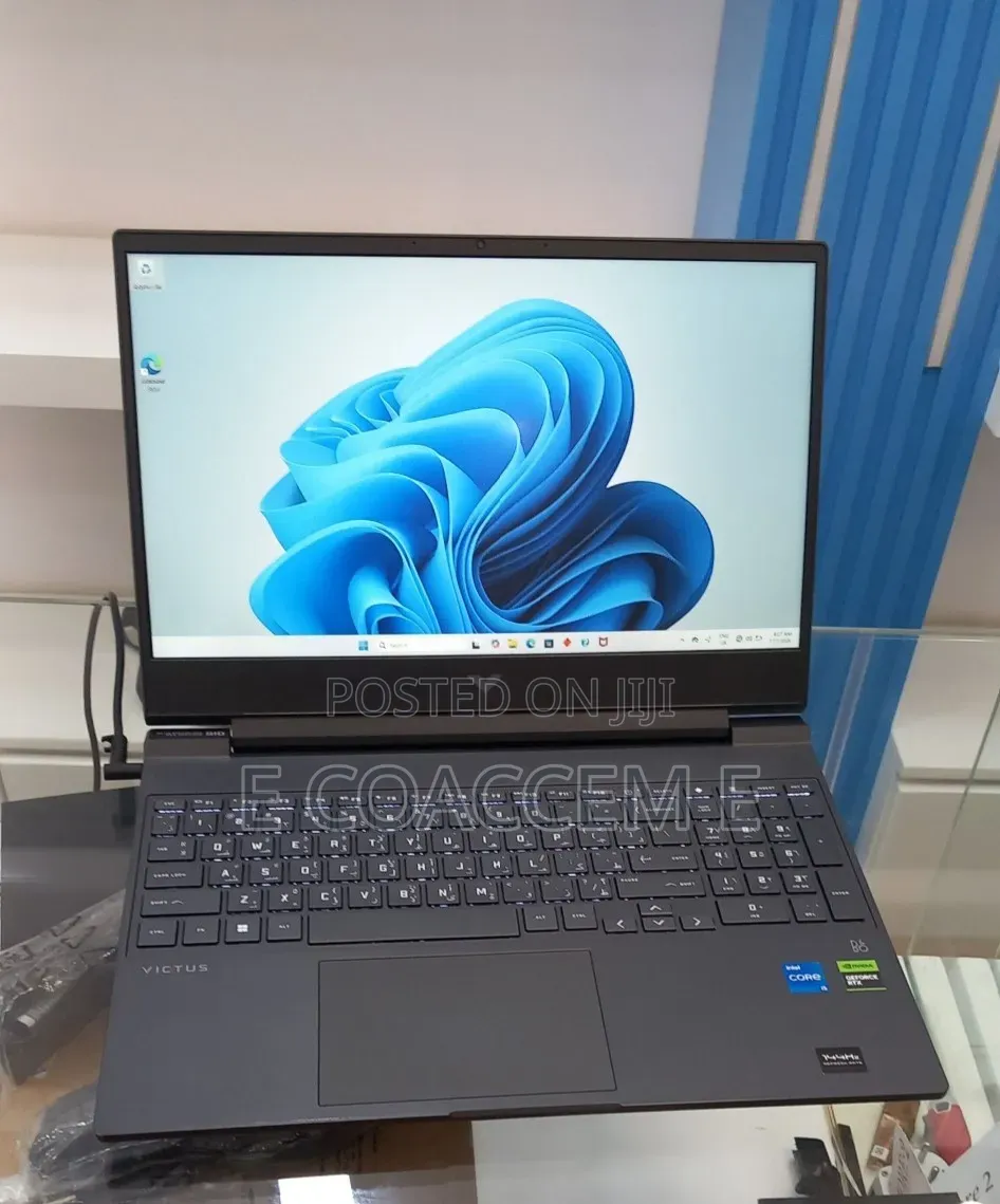 New Laptop HP 16GB Intel Core i5 SSD 512GB