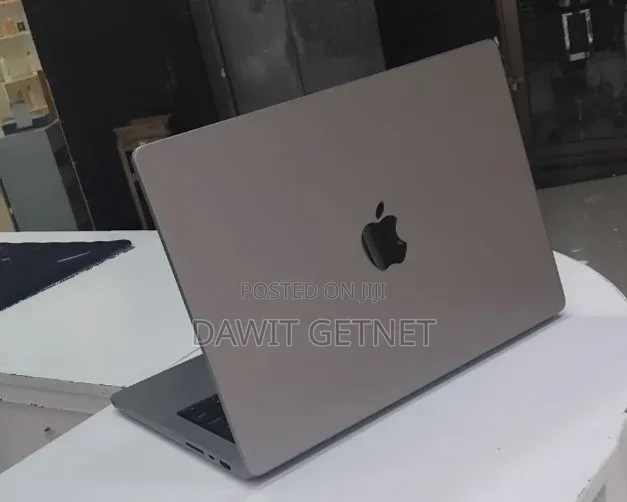 New Laptop Apple MacBook Pro 2021 M1 Max 32GB Apple M1 SSD 512GB
