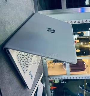New Laptop HP Envy 15 16GB Intel Core i5 SSHD (Hybrid) 1T