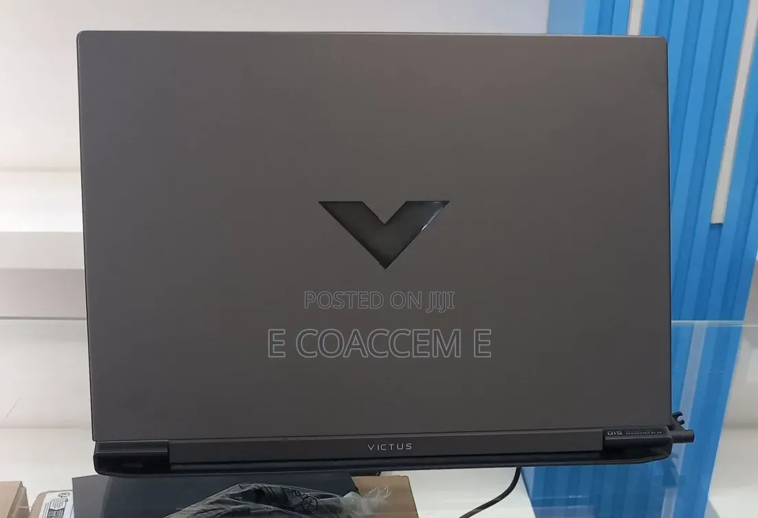 New Laptop HP 16GB Intel Core i5 SSD 512GB