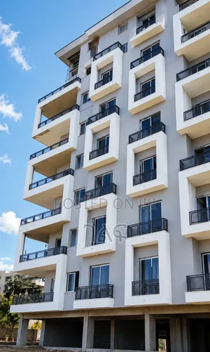 3bdrm Apartment in የሚሸጥ ቅንጡ አፓርትመንት Cmc, Bole for sale