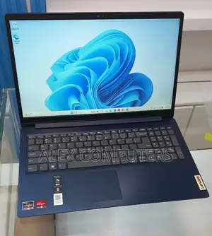 New Laptop Lenovo IdeaPad 1 8GB AMD Ryzen 5 SSD 256GB