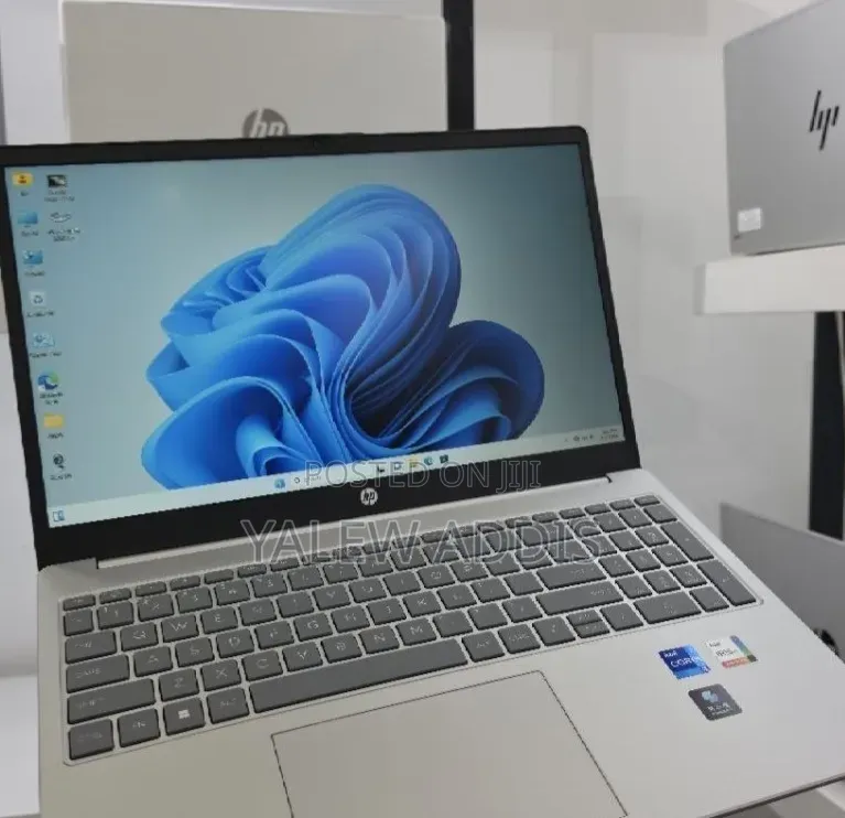New Laptop HP Stream Notebook 16GB Intel Core i7 SSD 1T