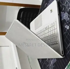 New Laptop HP Envy x360 12GB Intel Core i5 SSD 128GB