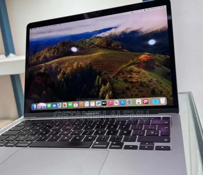 New Laptop Apple MacBook Pro 2021 M1 16GB Intel Core Ultra 7 SSD 512GB