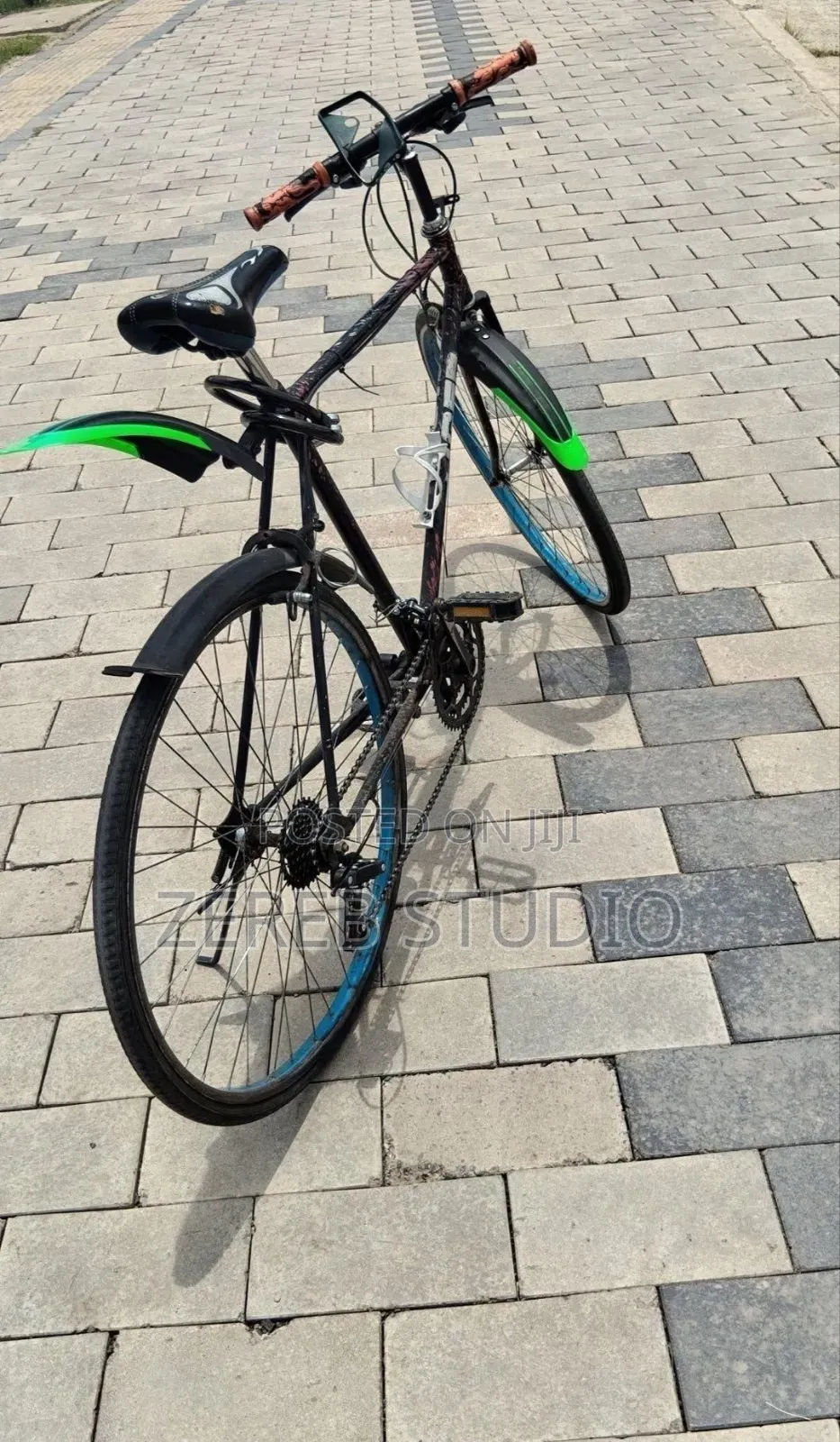 Titan Phoenix 2020 Black