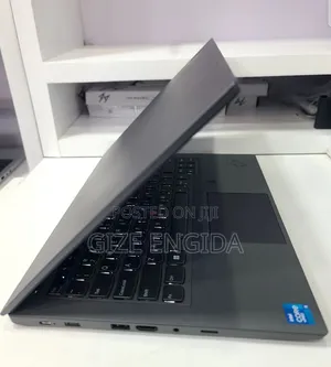 New Laptop Lenovo ThinkPad T14 16GB Intel Core i5 SSD 512GB