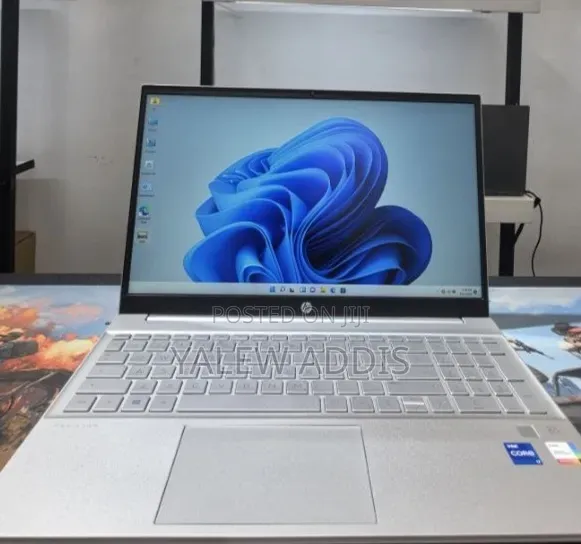 New Laptop HP Pavilion 15 16GB Intel Core i7 SSD 512GB