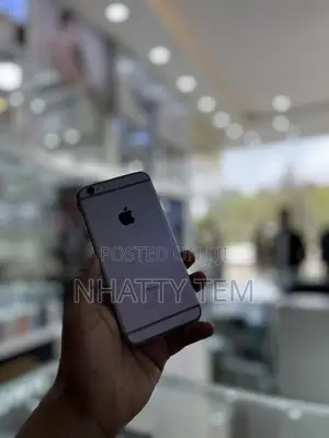 Apple iPhone 6s 32 GB Silver
